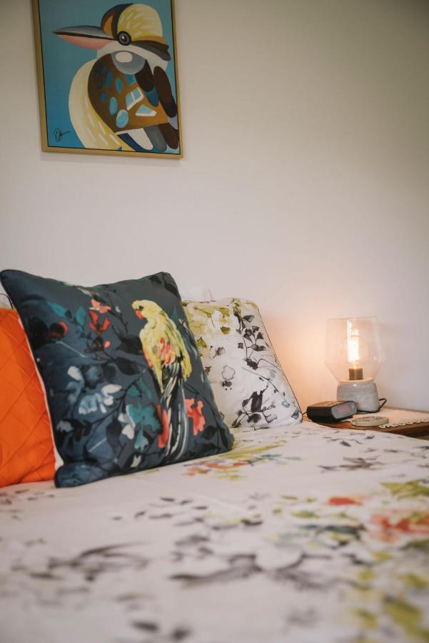 The Mains Guest House 2 Bedroom Farm Stay Corrigin Esterno foto